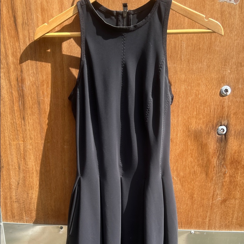 Lululemon Sleeveless Dress nwots sz 4